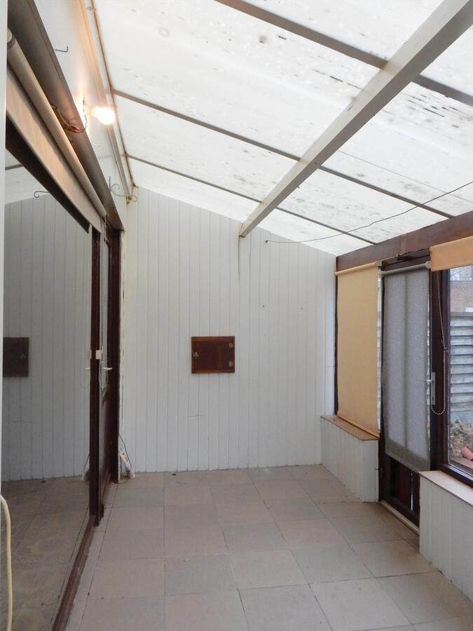 Te renoveren woning met landelijk uitzicht 