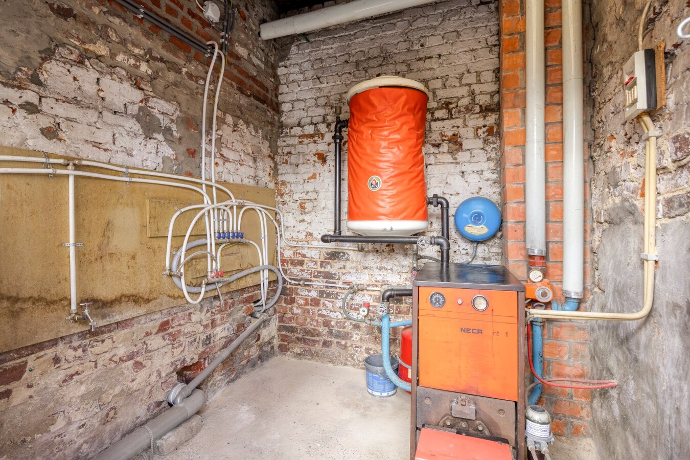 HOB met tuin, binnenplaats en 2 slaapkamers in Boutersem 