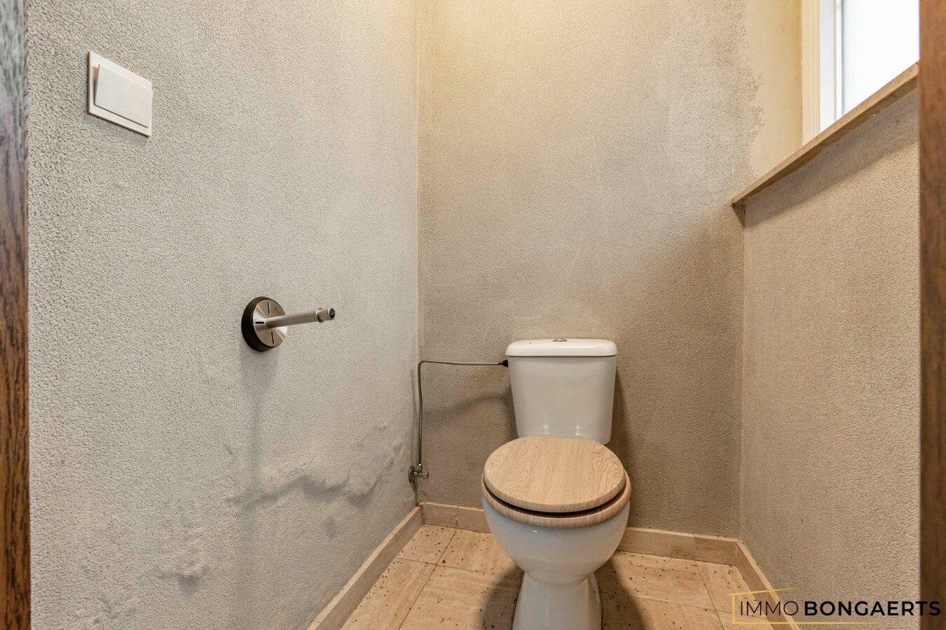 Gelijkvloerse woning op perceel van 24a32ca 