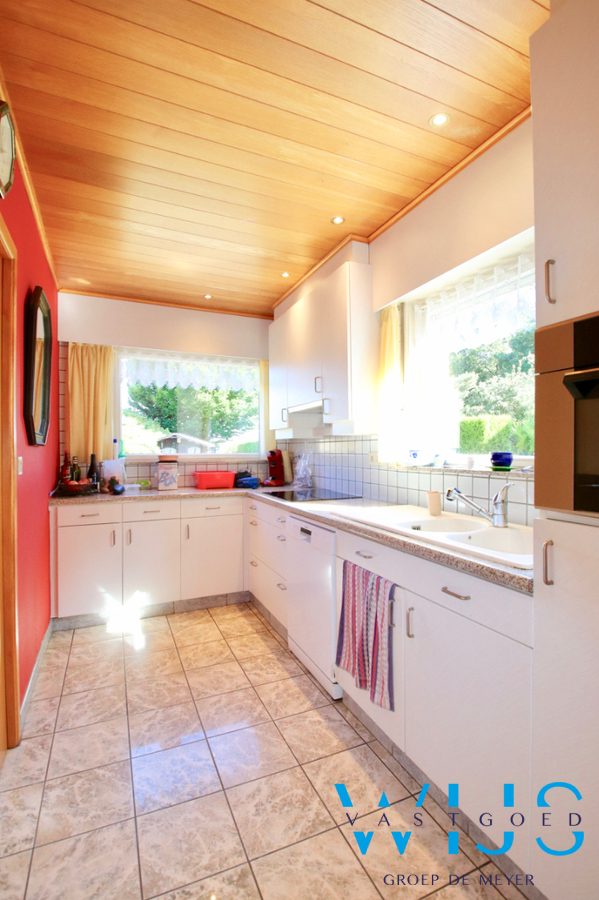 Stevig woonhuis op een prachtig perceel te Ertvelde/Oosteeklo 