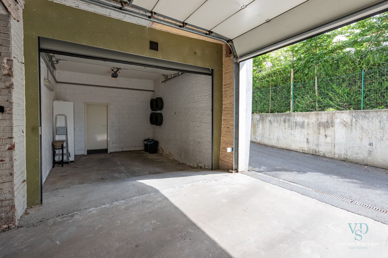 Ruim en rustig wonen in eigentijdse loft. 