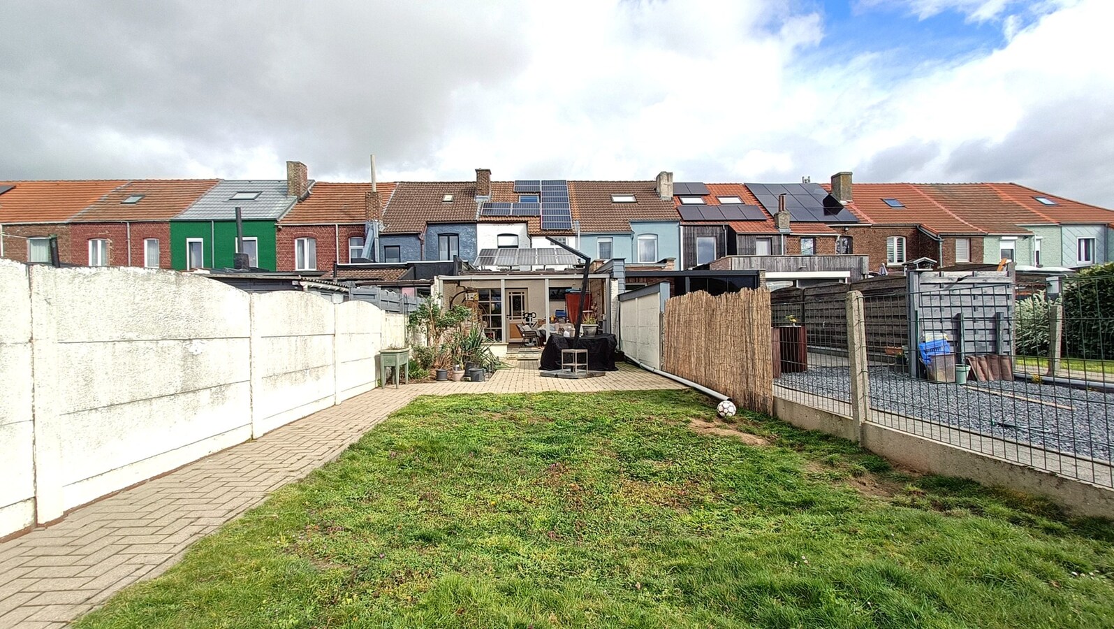 Ruime woning met tuin te Tienen - EPC label B - 3 slp 