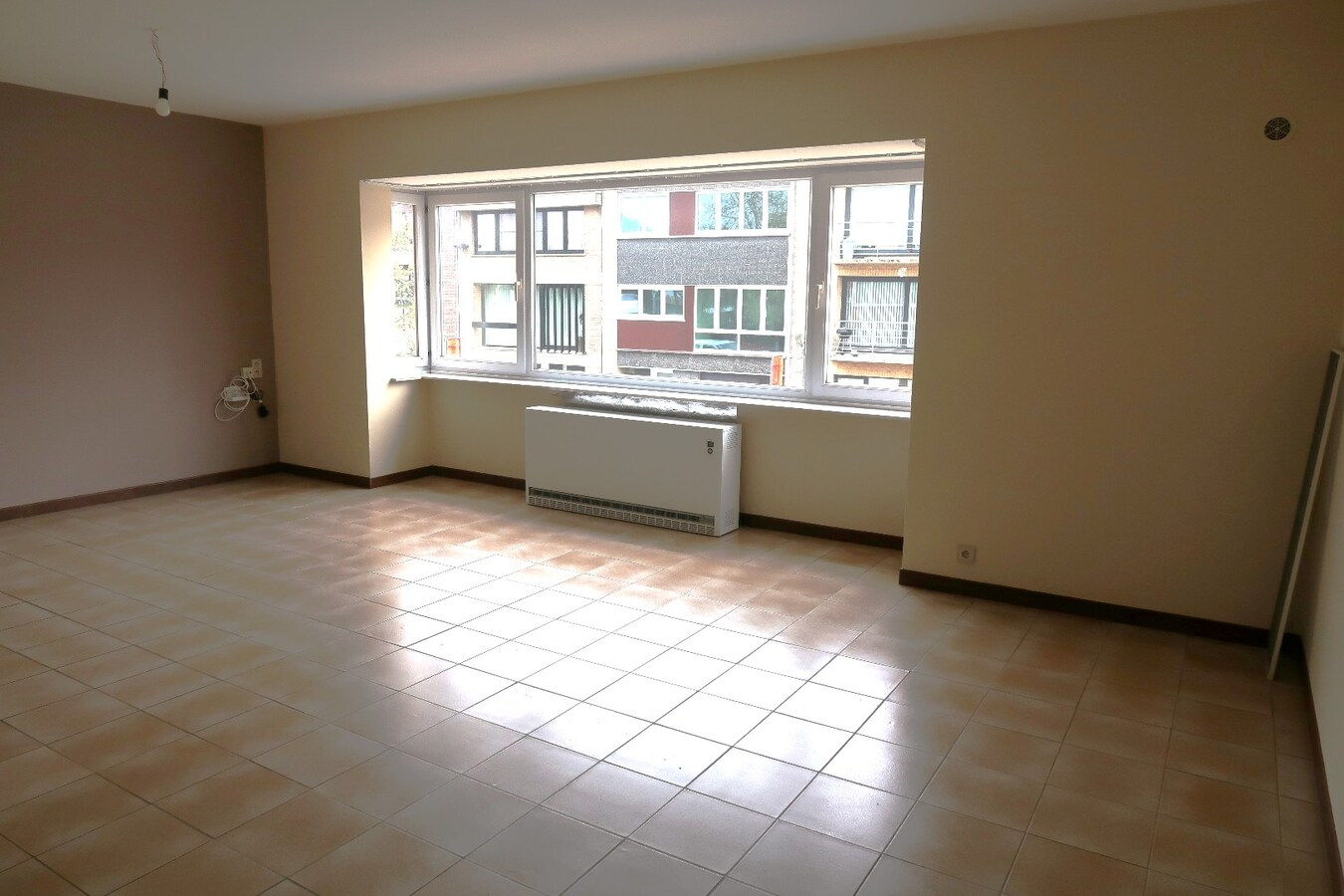 Appartement met 2 slaapkamers te huur. 