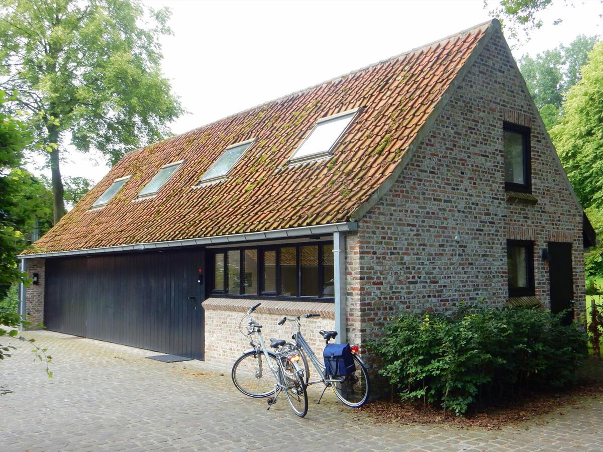 Praktijk- / kantoorruimte met wachtzaal 