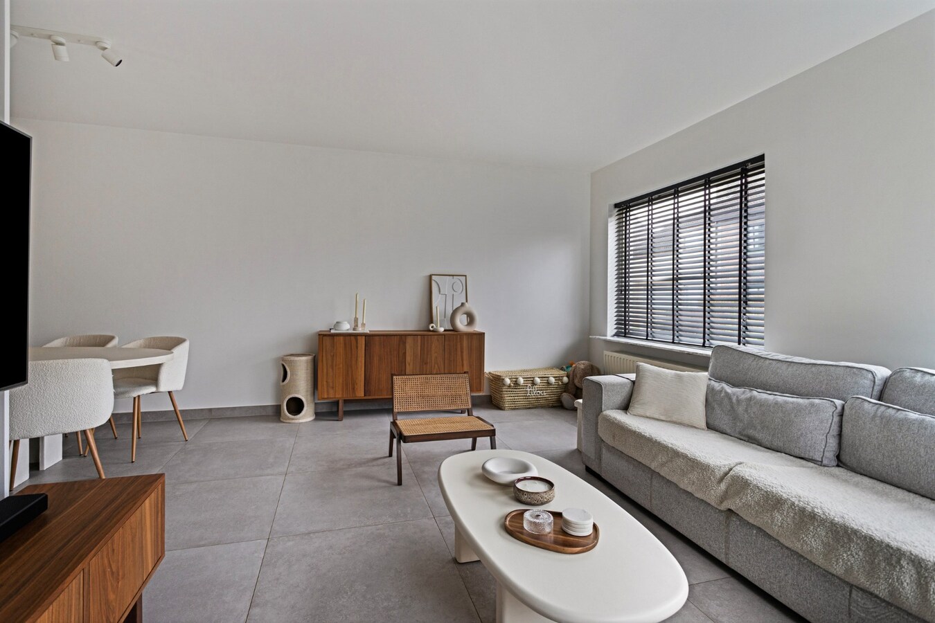 Instapklare  woning te koop - 3 tot 5 slpks 