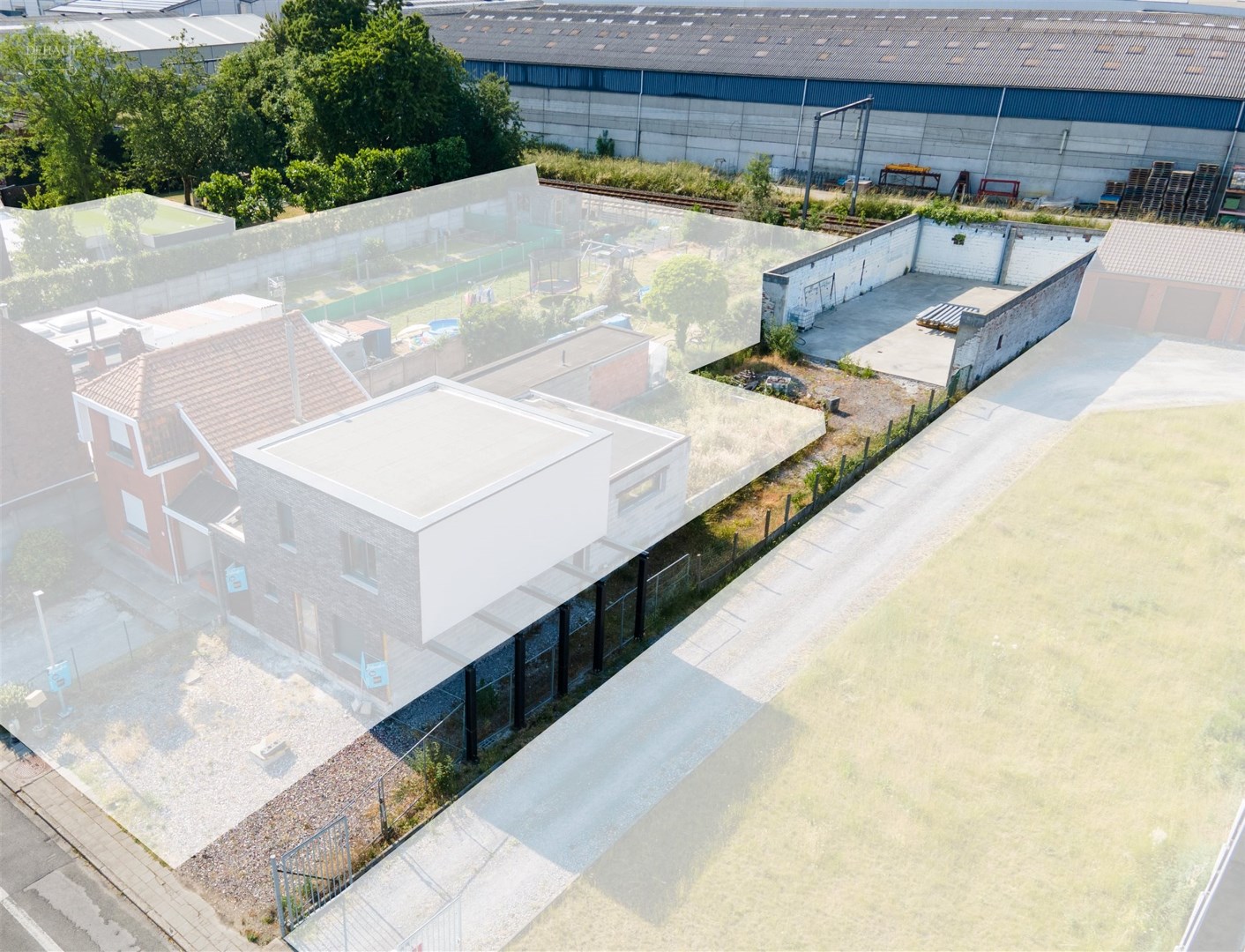 Magazijn op goede ligging 