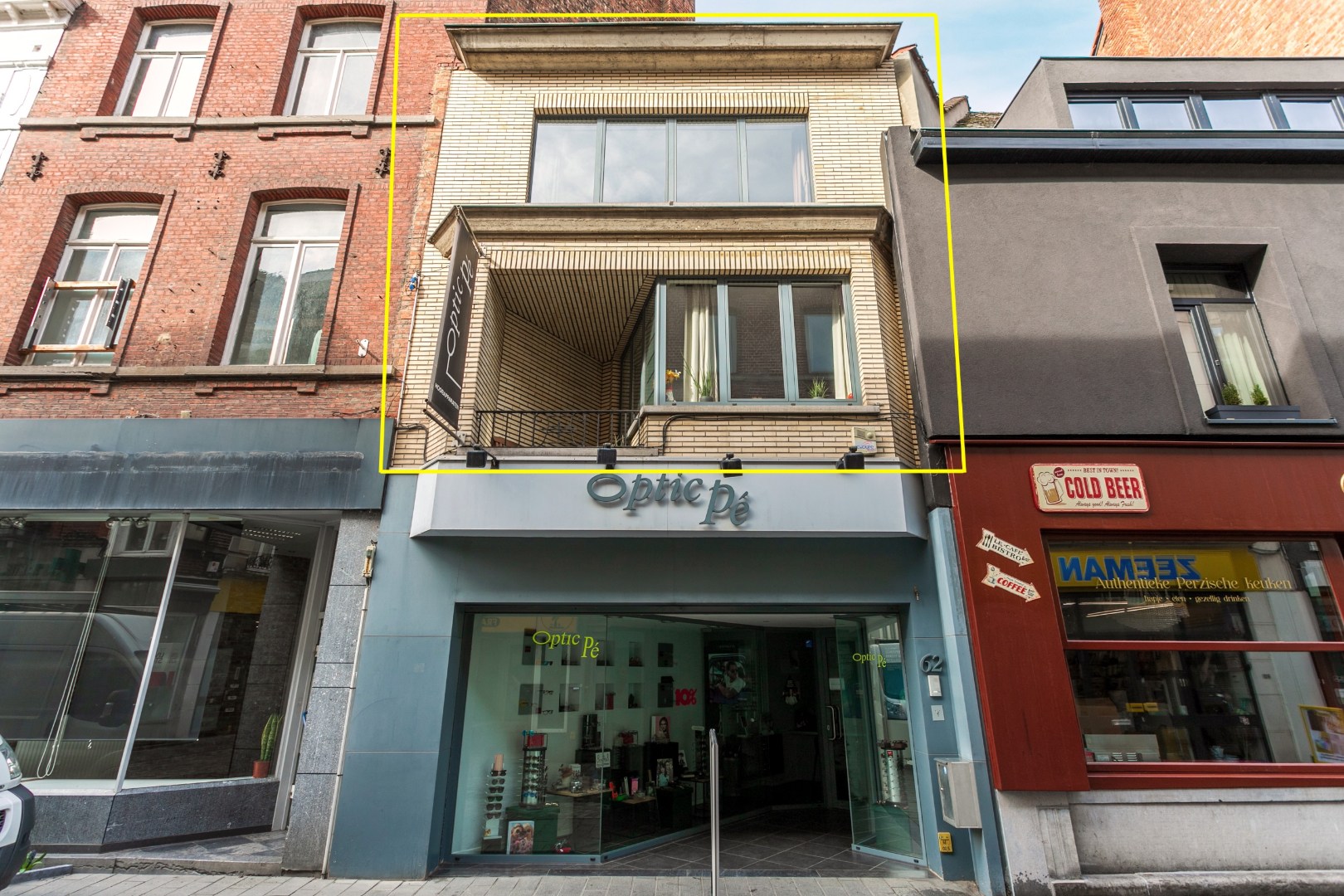 Ruim duplex-appartement met 2 slpk en terras 