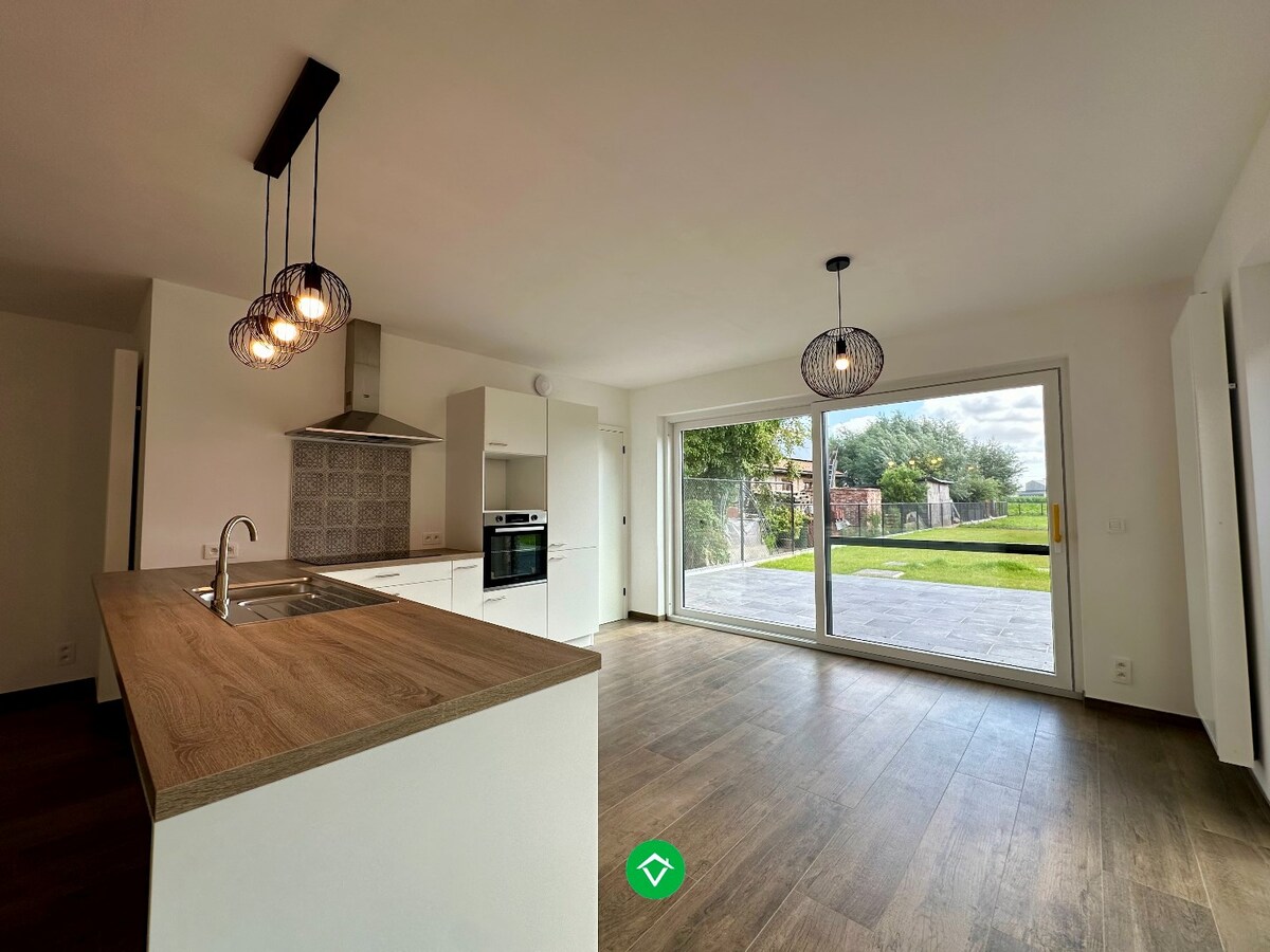 Instapklare woning met 3 slaapkamers en landelijke vergezichten te Bovekerke 