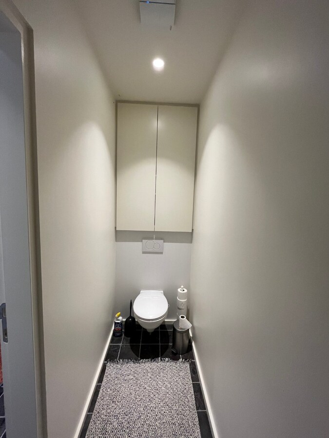 Stijlvolle triplex in hartje Gavere 