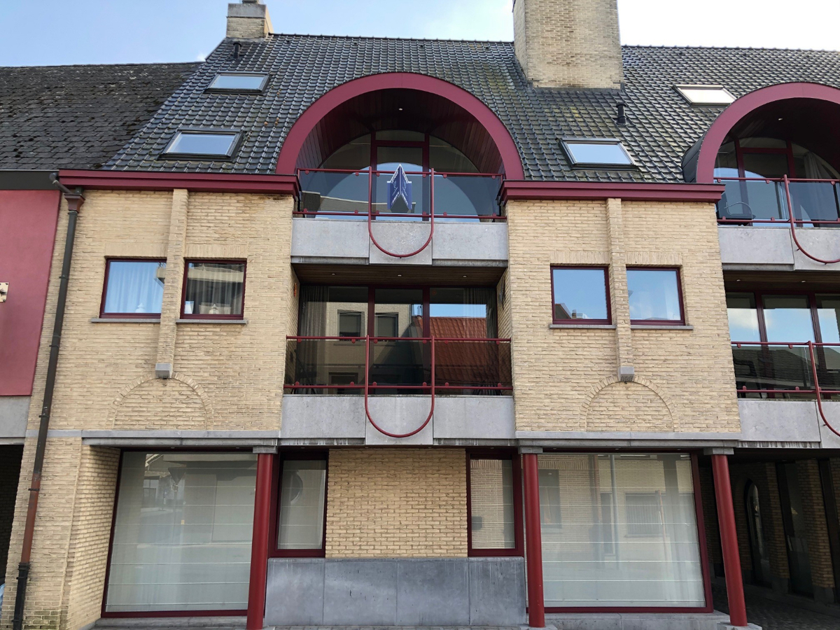 Ruim, stijlvol appartement in centrum Gavere (kleinschalige residentie). 2 Terrassen ! 