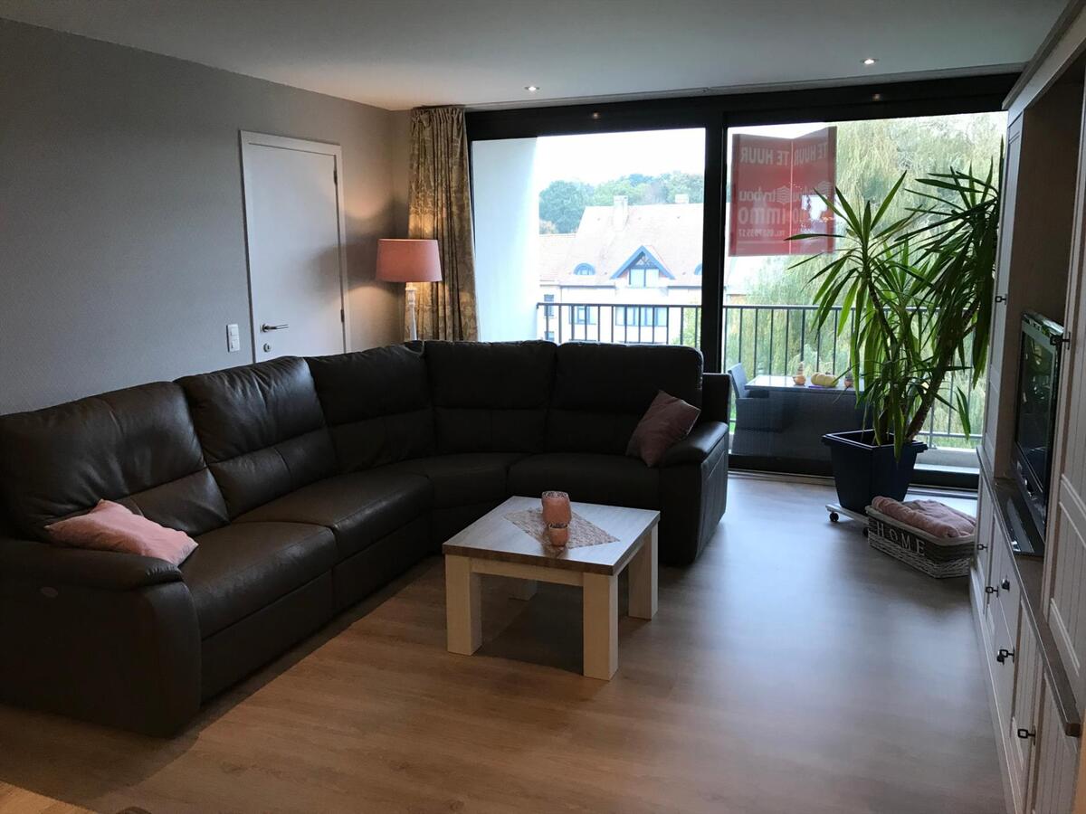 Ruim 2 slaapkamerappartement op de Markt in Houthulst 