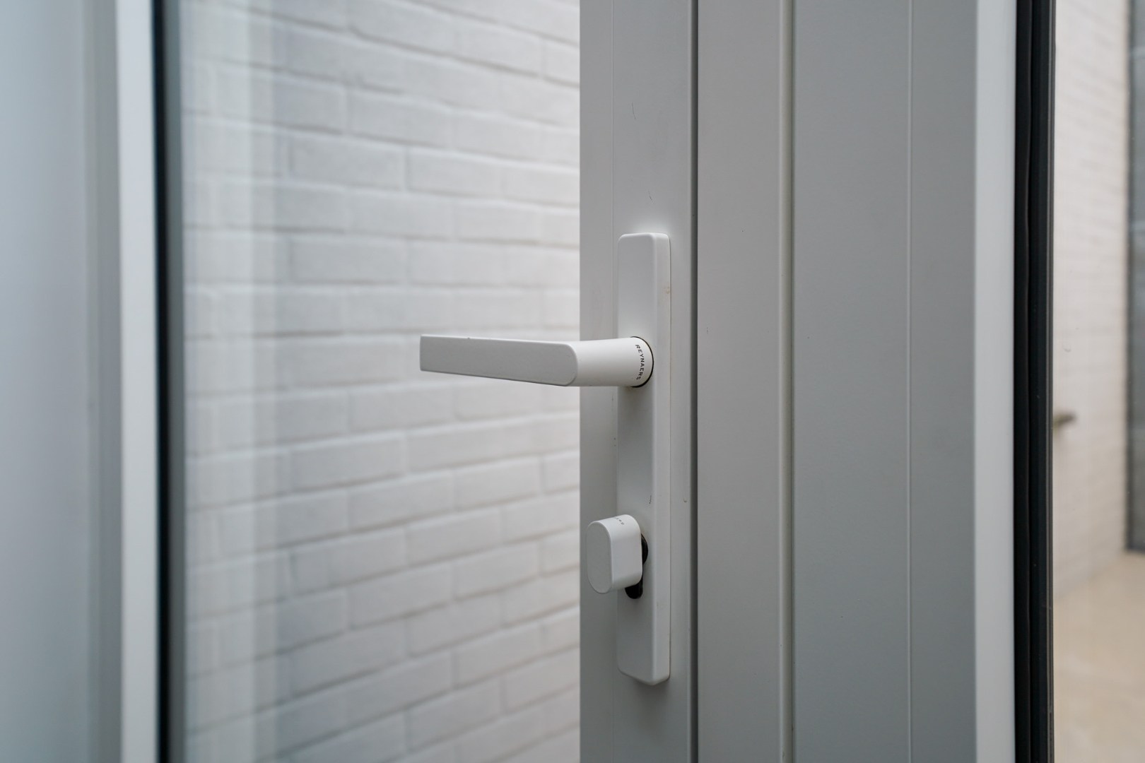 Volledig gerenoveerde rijwoning met 3 slaapkamers in Stene 