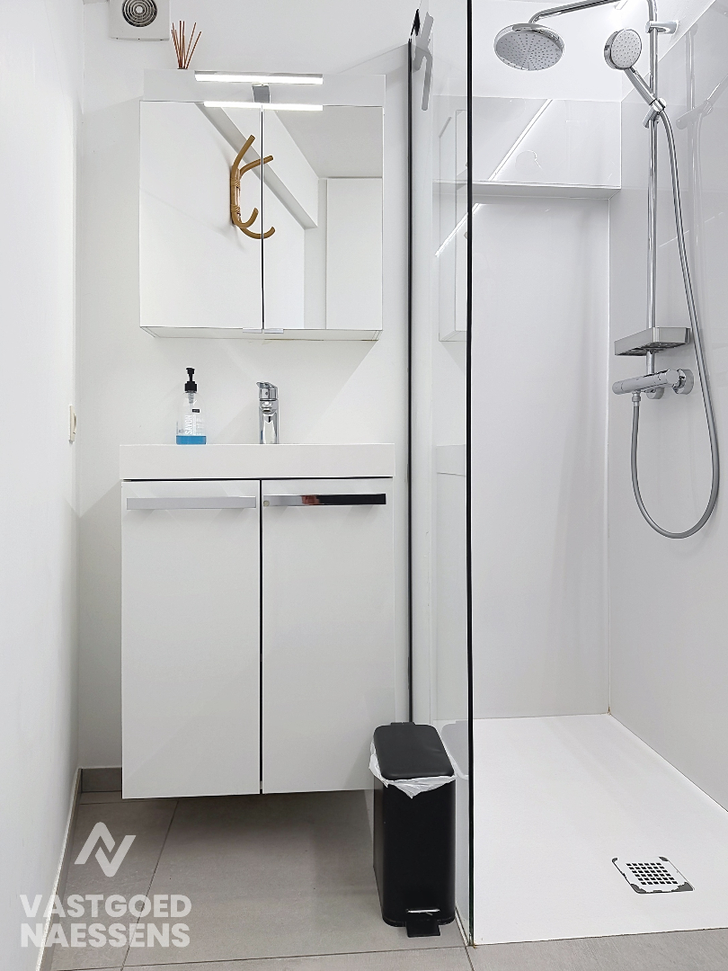 Moderne studio compacte avec vue magnifique. 
