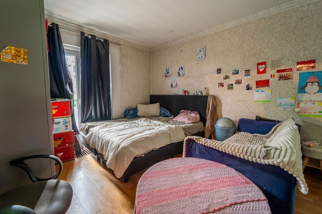 RUIME GELIJKVLOERSE WONING MET 3 SLAAPKAMERS, GARAGE EN RUIME TUIN TE HASSELT (KERMT) 