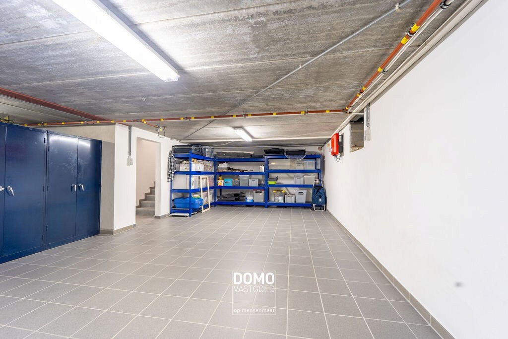 RUIME WONING VAN BOUWJAAR 2008 MET EPC LABEL B, 3 SLAAPKAMERS EN EEN HANGAR TE DIEPENBEEK 