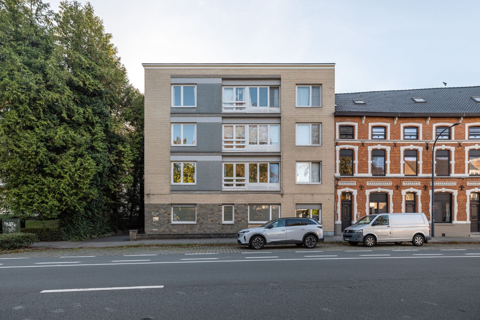 Gelijkvloers appartement met 1 slaapkamer en terras 