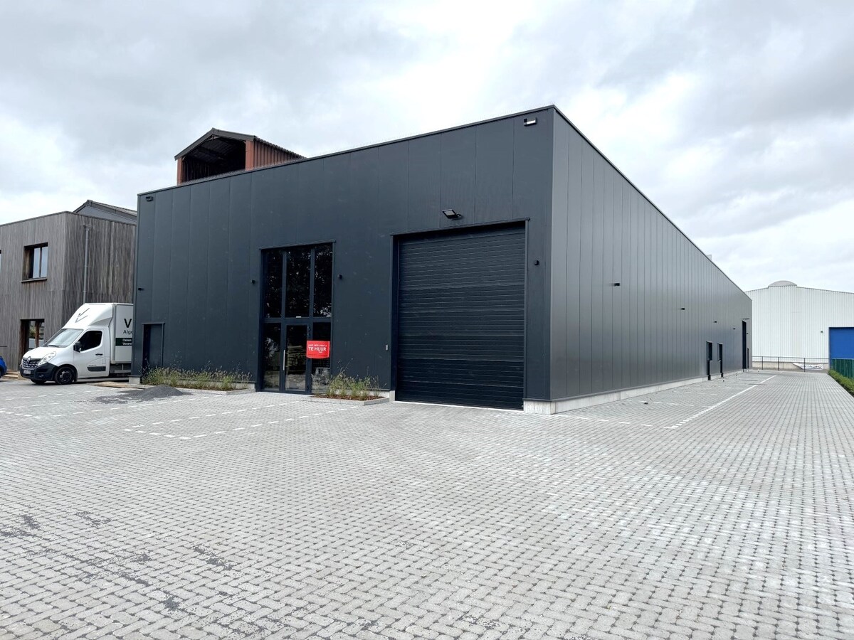 Verhuurd industrie - Ravels