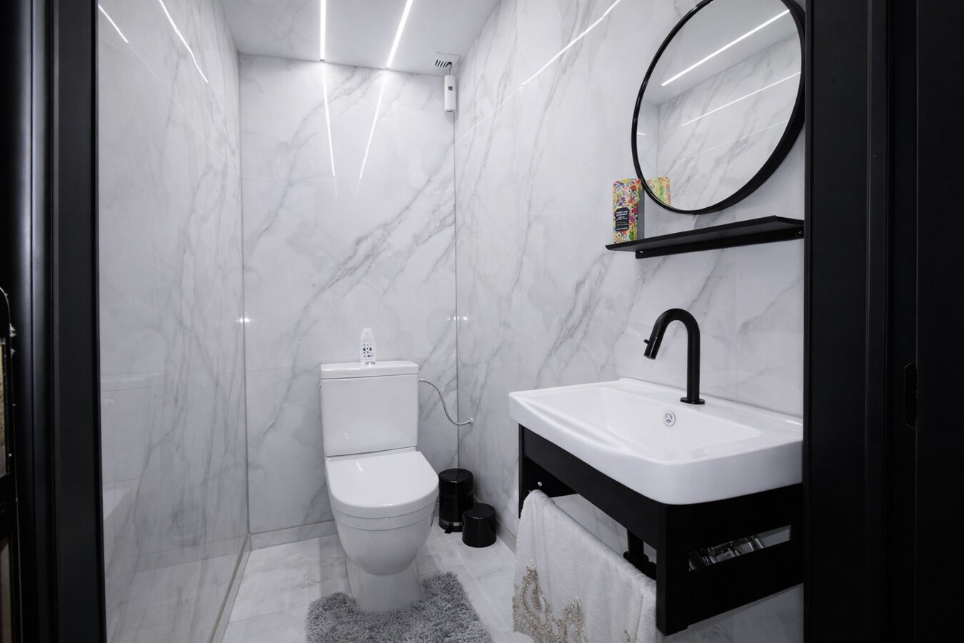 Te koop: Charmante halfopen gezinswoning met 4 slaapkamers en zuidgerichte tuin in hartje Sint-Niklaas! 