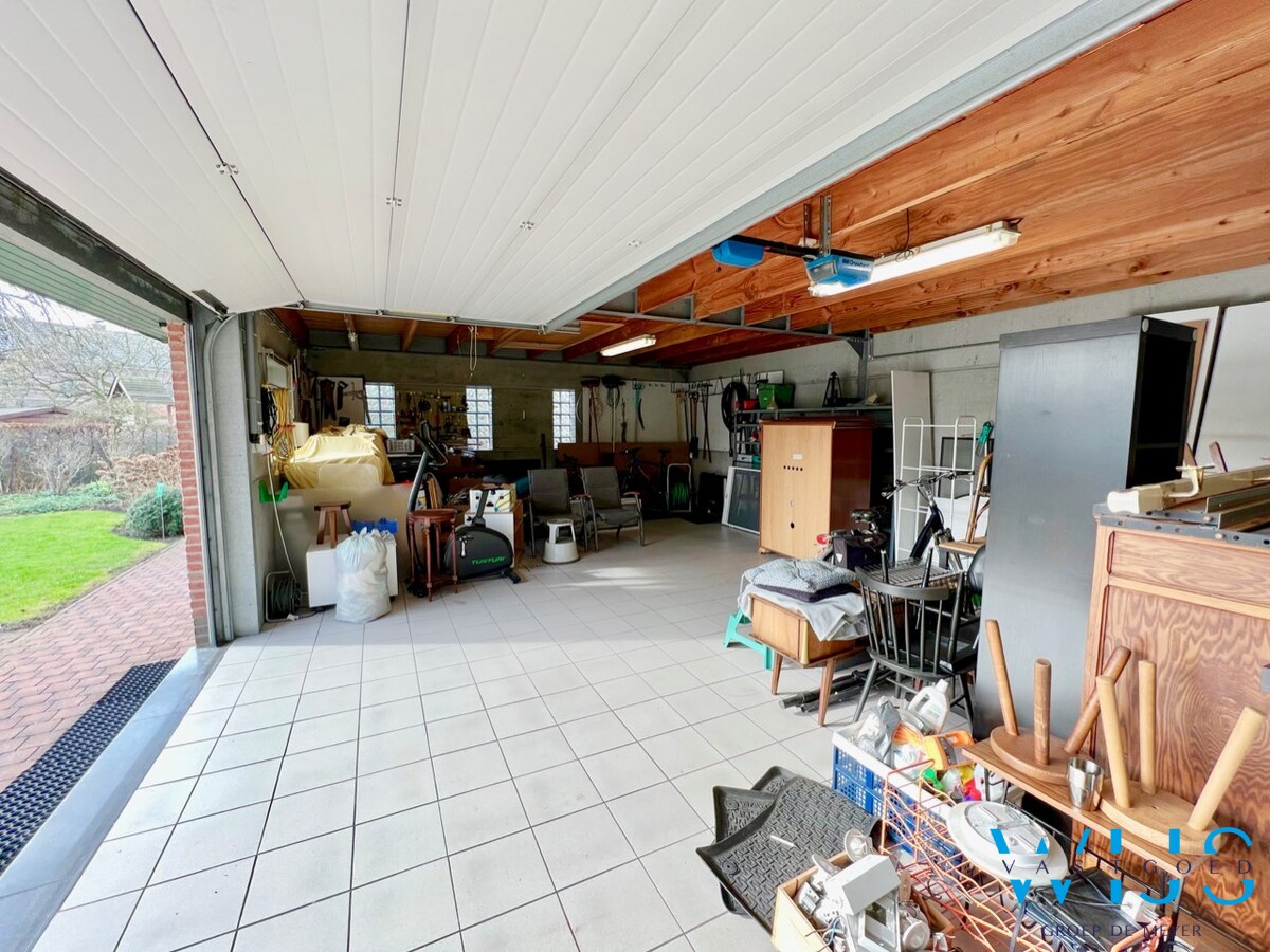 Ongelofelijk ruim woonhuis op een TOPlocatie ! 