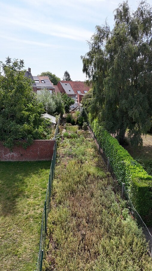 Gedeeltelijk afgebroken woning met potentieel te Koekelare 