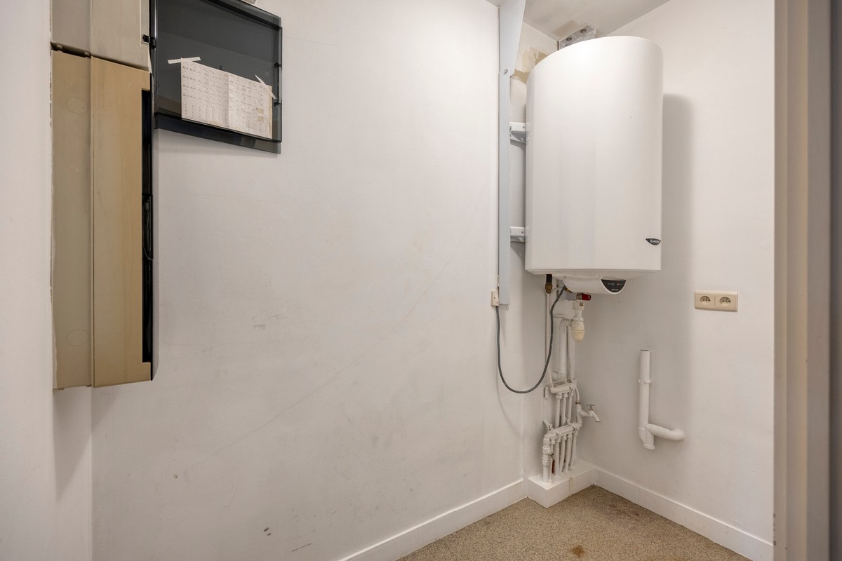 Instapklaar appartement met 2 slpk., staanplaats en berging in Tessenderlo-Schoot 