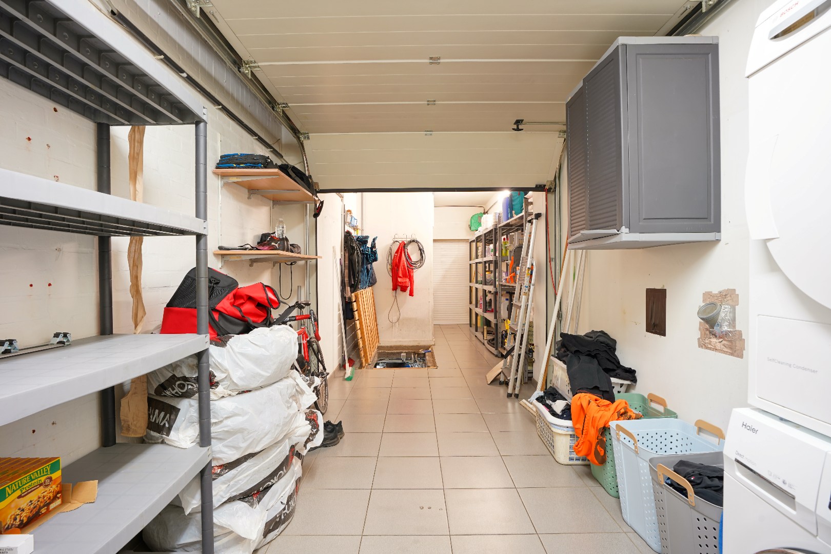 Handelswoning op topligging te Aartrijke 
