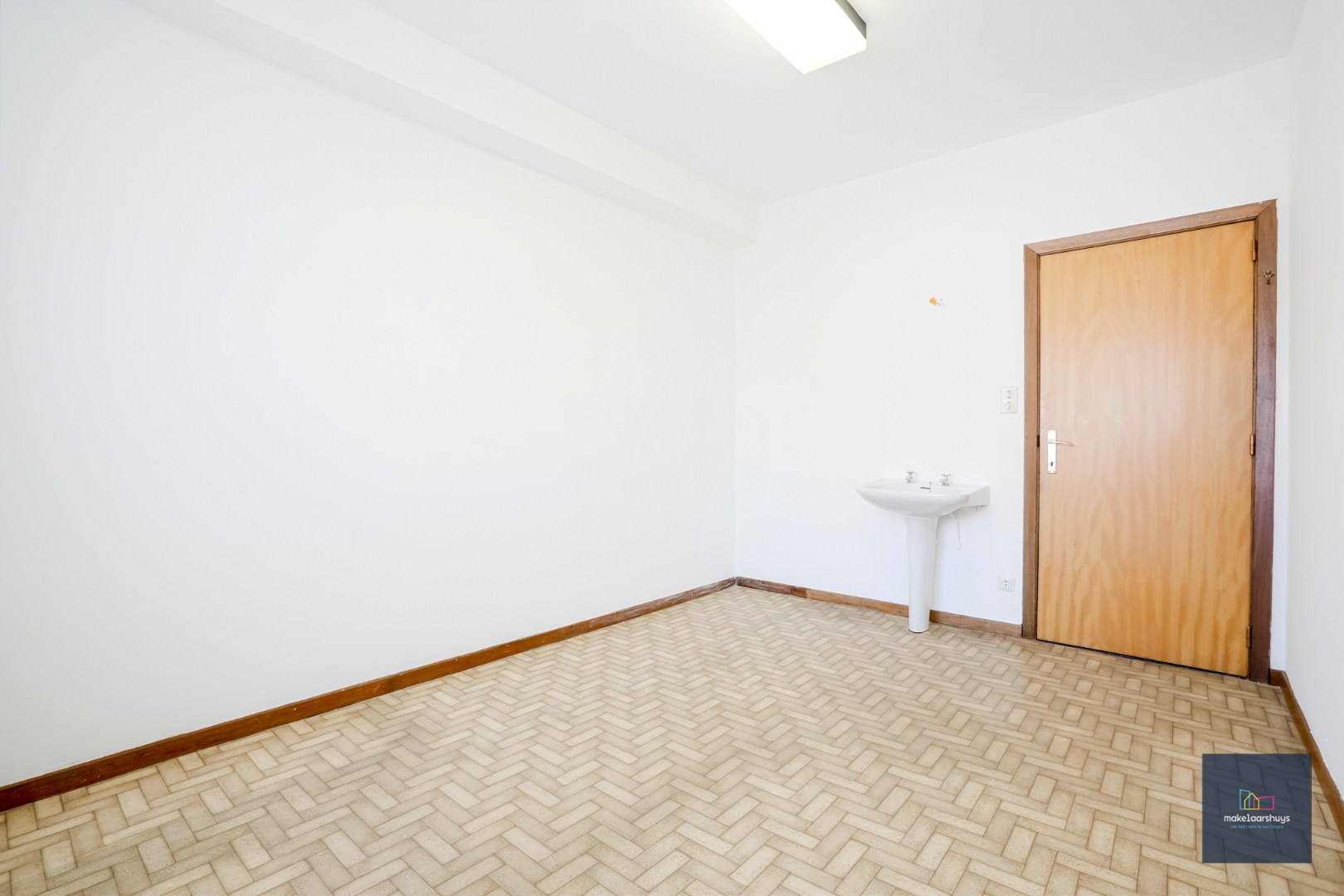 Ruim 3-slp.k.appartement met garage + kelder 