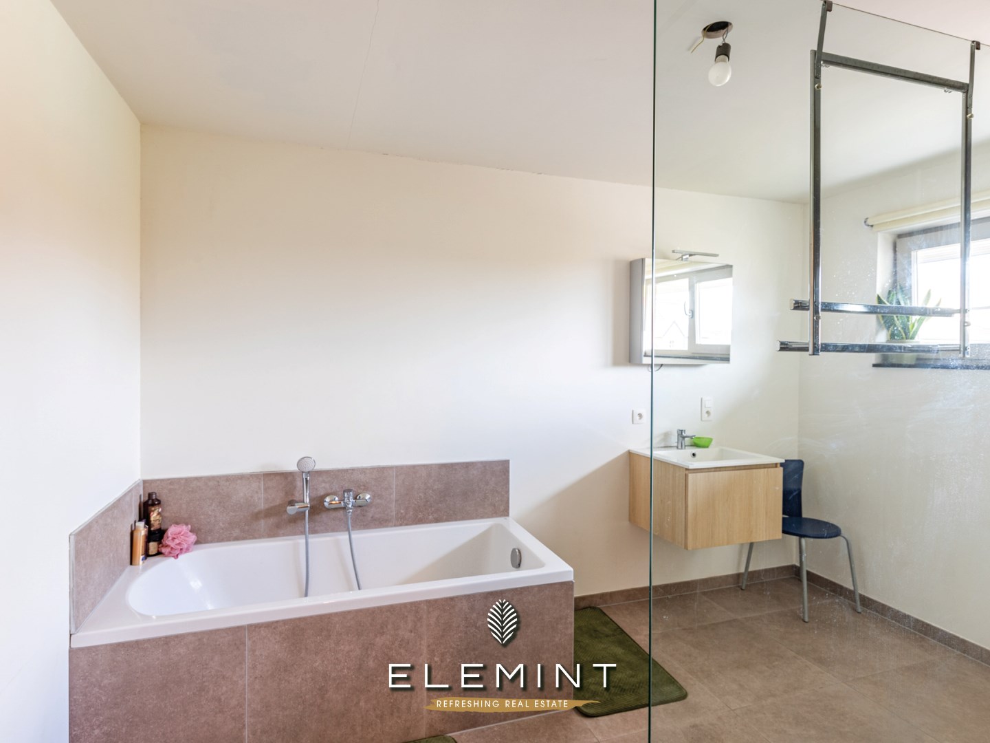 ROELSKOUTER 26 DEERLIJK 