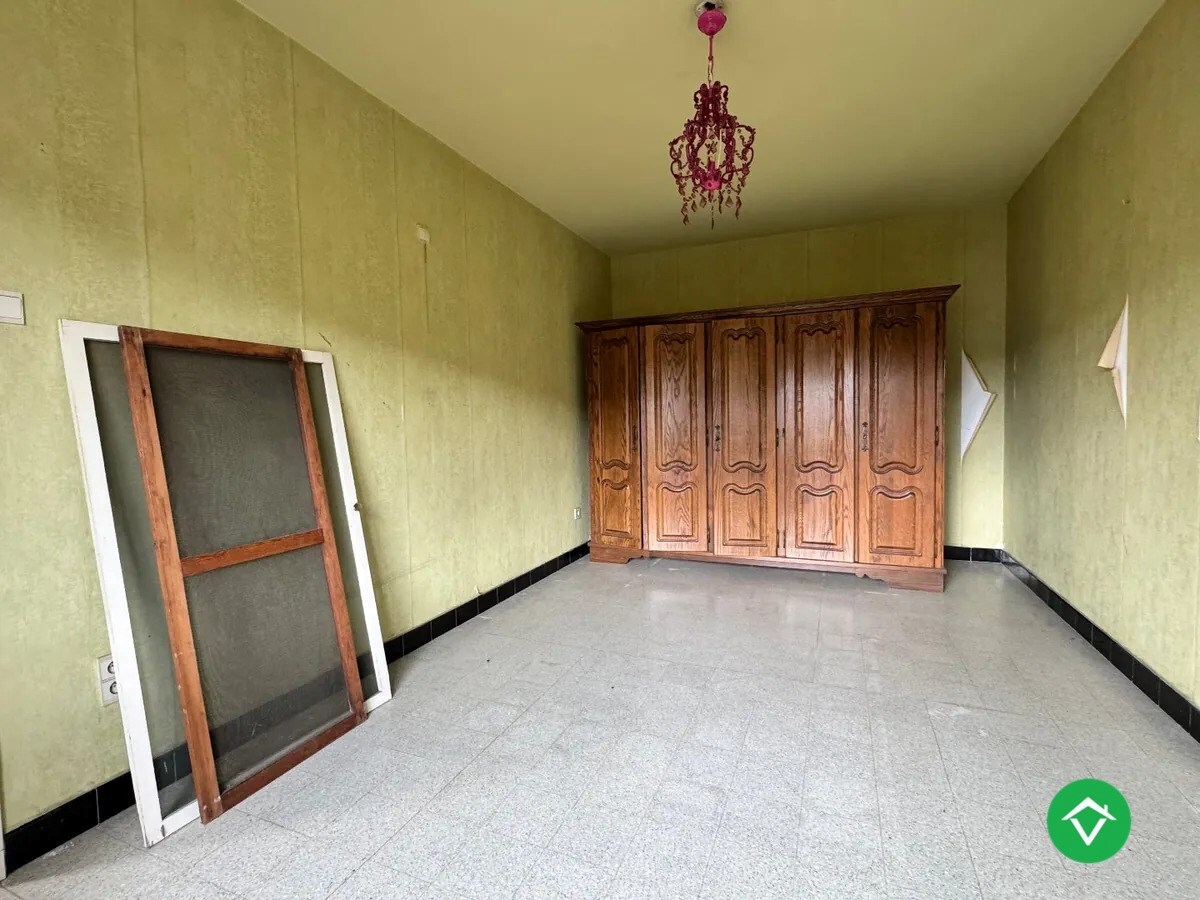 Alleenstaande woning met 3 slaapkamers en garage te Kortemark 