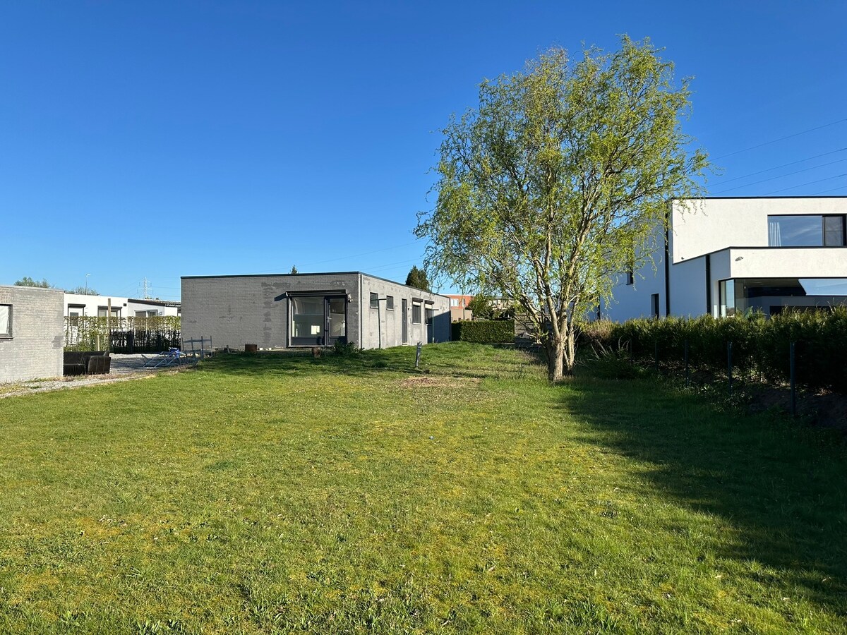 Vrijstaande woning voor gelijkvloers wonen! 