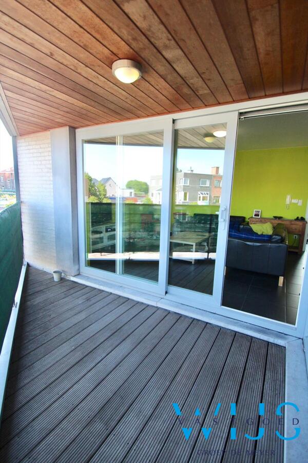 Gezellig tweeslaapkamer appartement in centrum ERTVELDE met garage! 