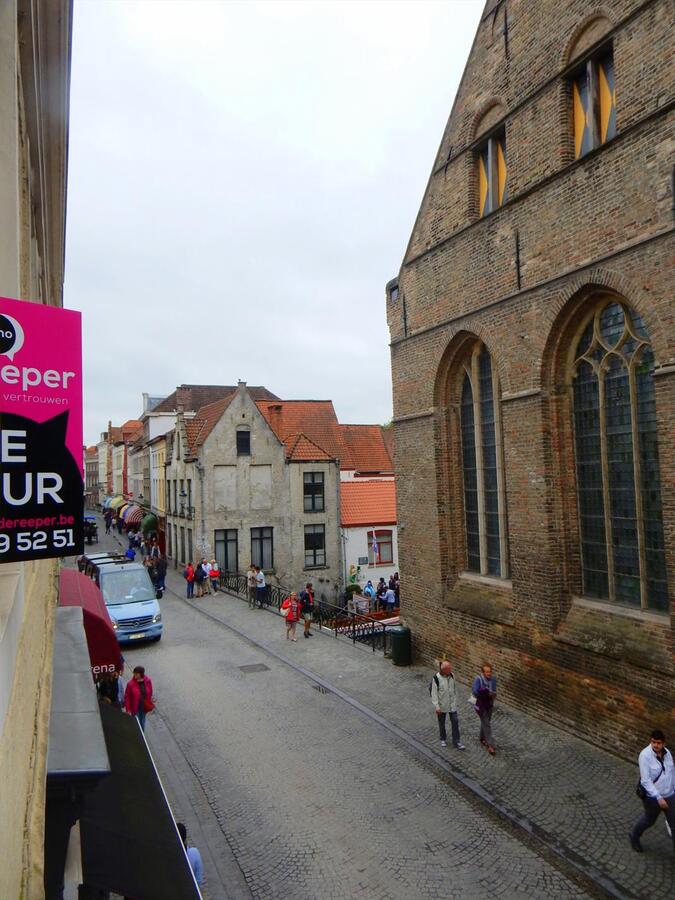 Ruim instapklaar duplexappartement in hartje Brugge 