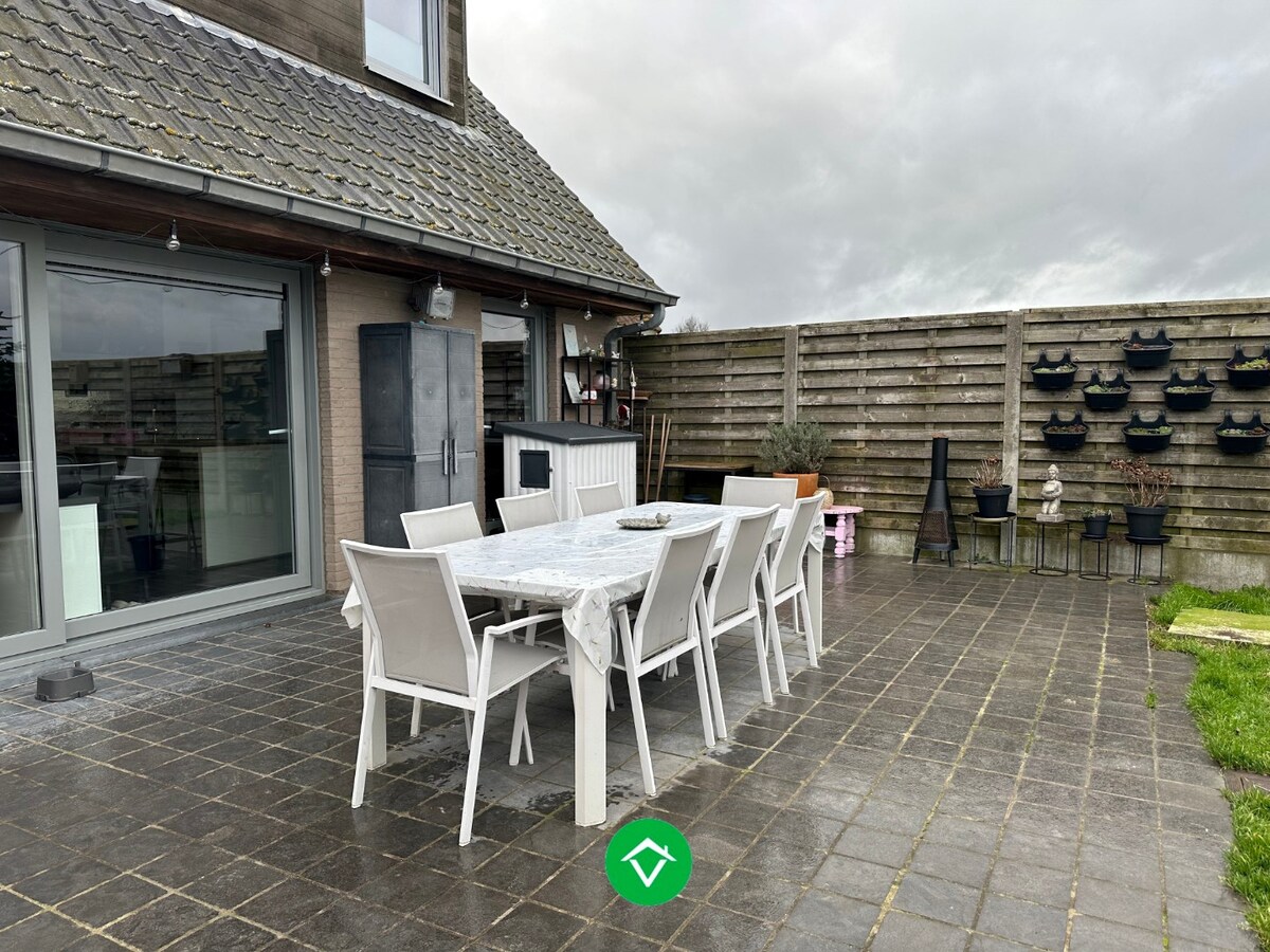 Alleenstaande woning te Eernegem 