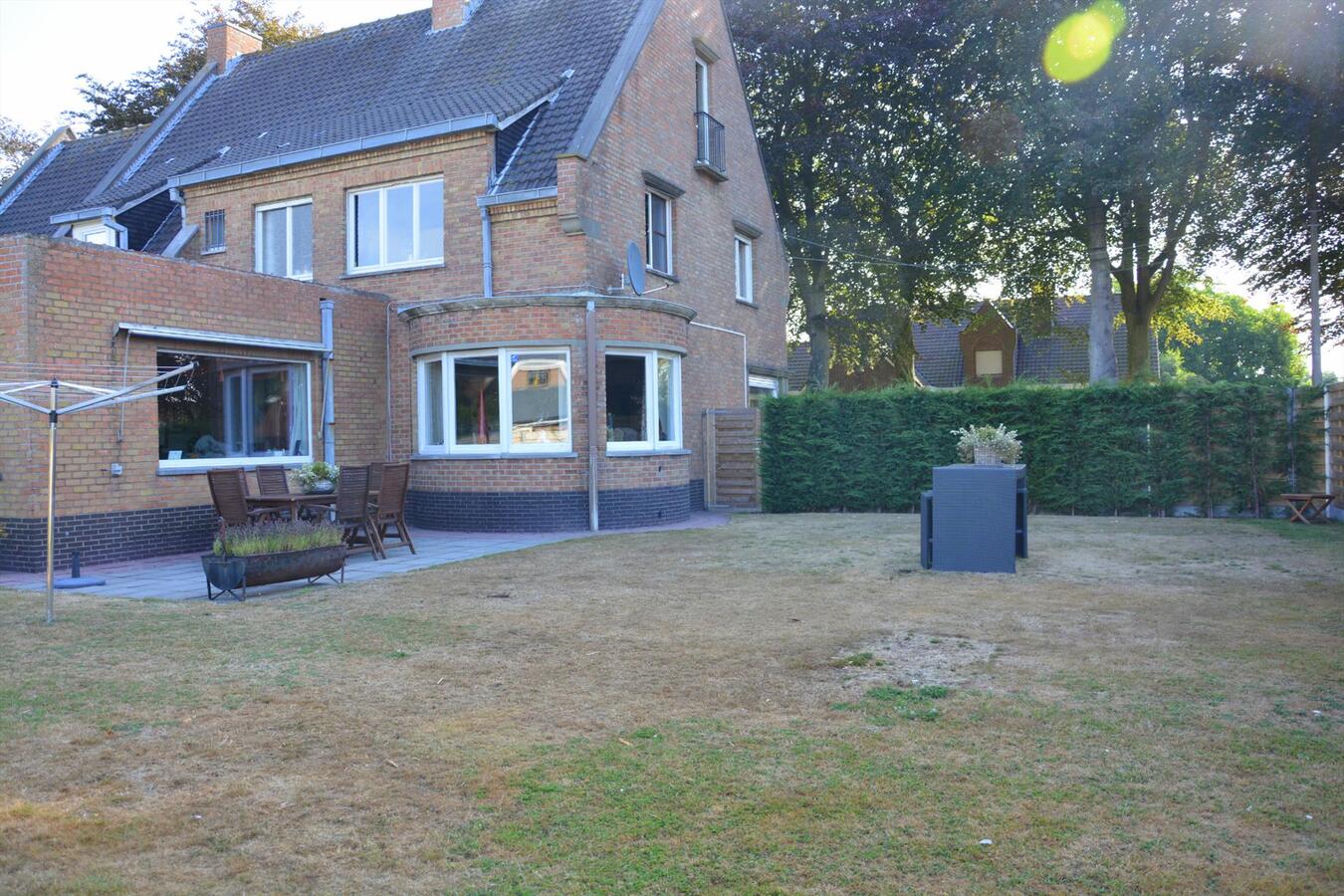 Stijlvolle villa in groene omgeving 