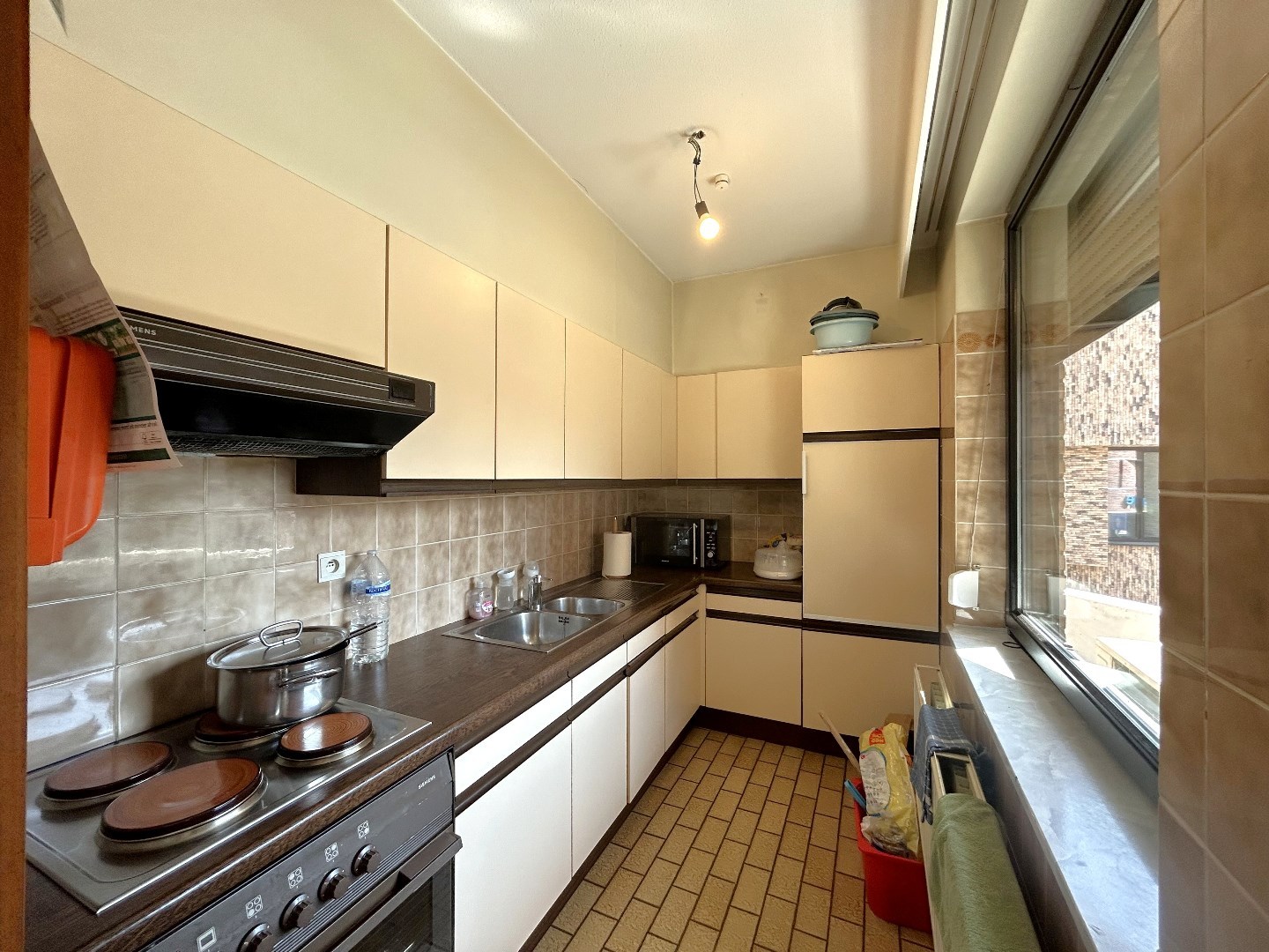 Instapklaar appartement met 2 slpk. in centrum Geel 