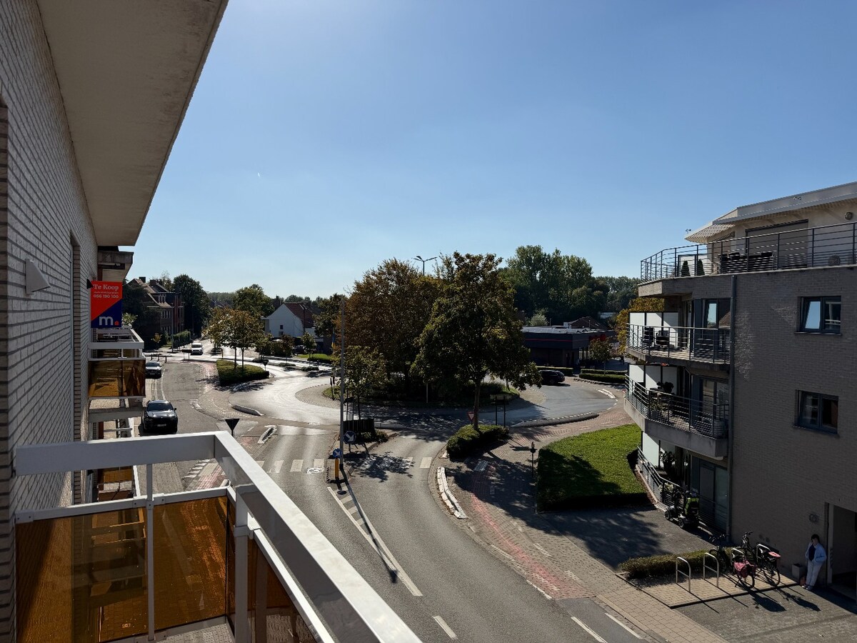 Fantastisch superruim leefappartement in hartje van Gullegem ! *** NONO INSPIRED *** 