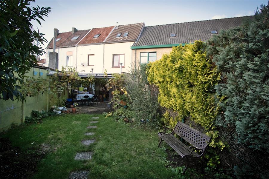 Charmante rijwoning op toplocatie! 