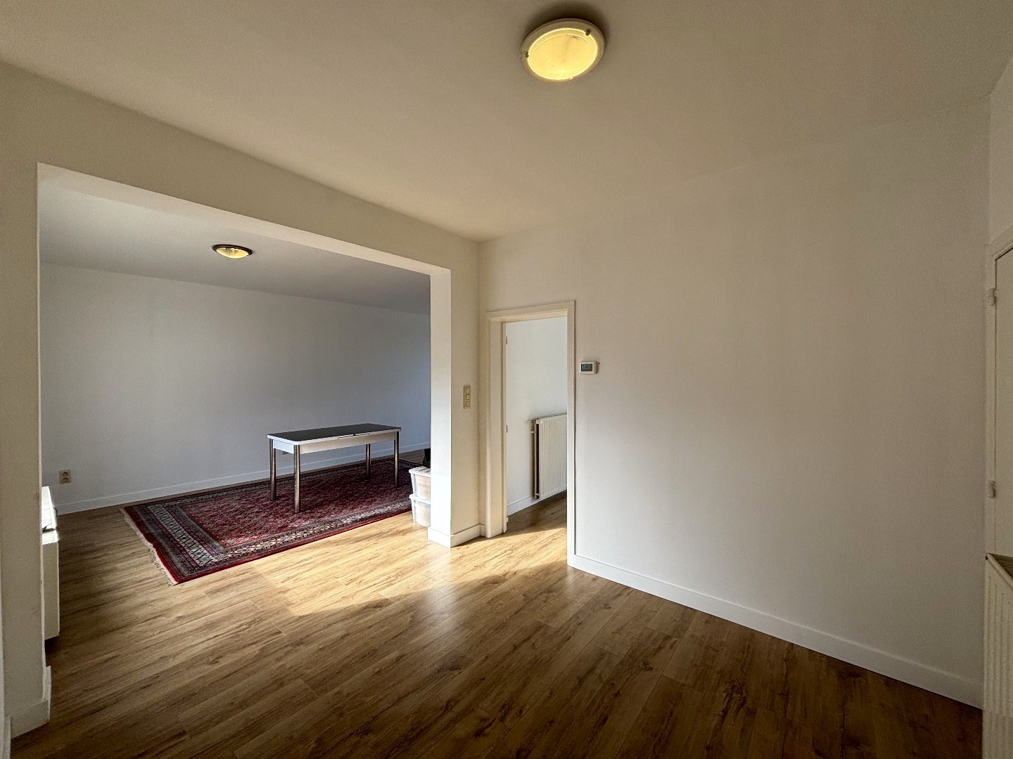 Goed onderhouden gezinswoning met 3 slpk. en ruimte voor bijberoep in Mol-Sluis 