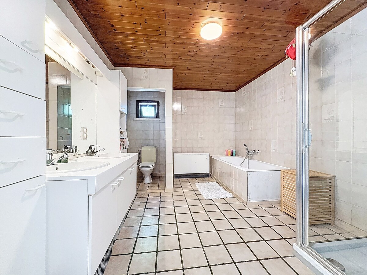 Charmante en instapklare woning in doodlopend straatje te Velzeke 