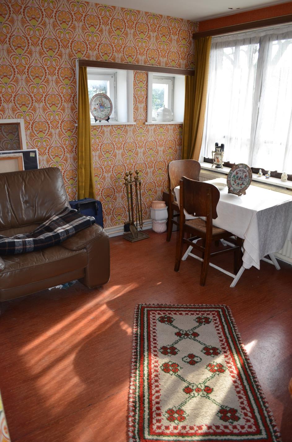 Te renoveren woning te Waarschoot 