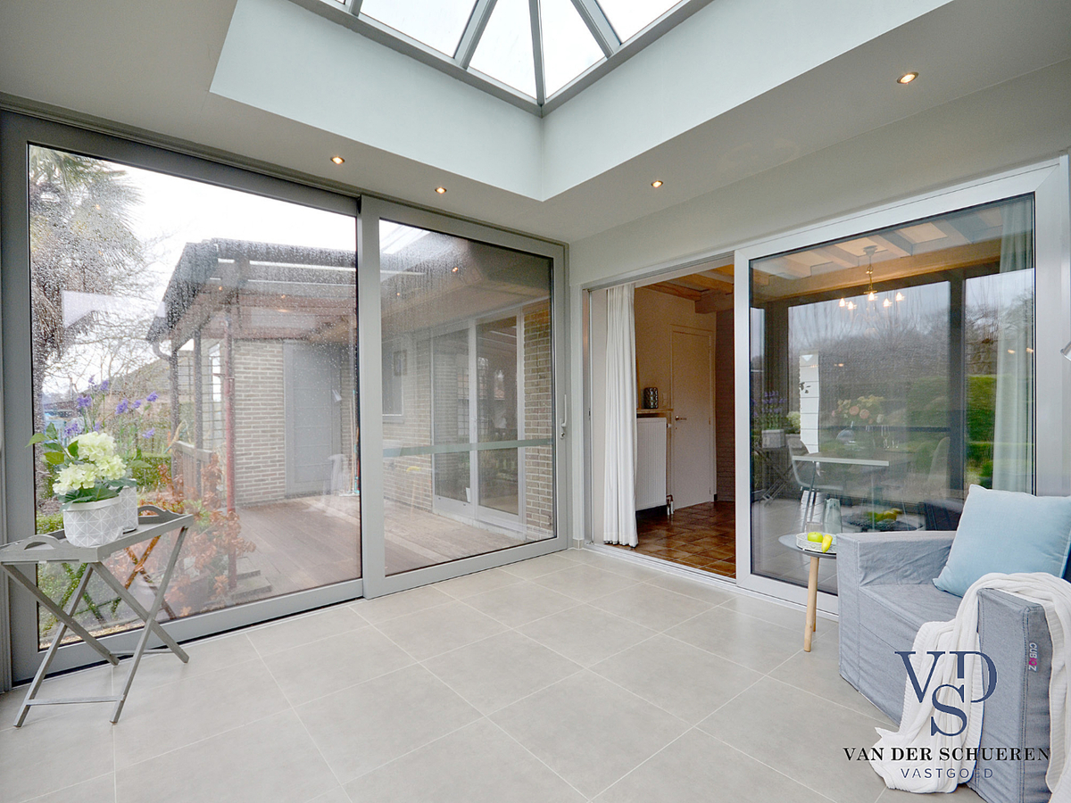 Tijdloze villa in residentiële wijk te Nazareth. 