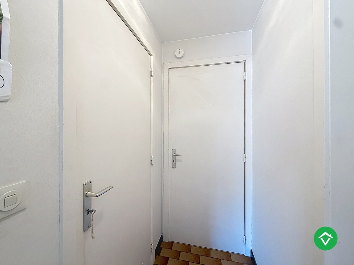 Appartement met 2 slaapkamers en garage te Roeselare 