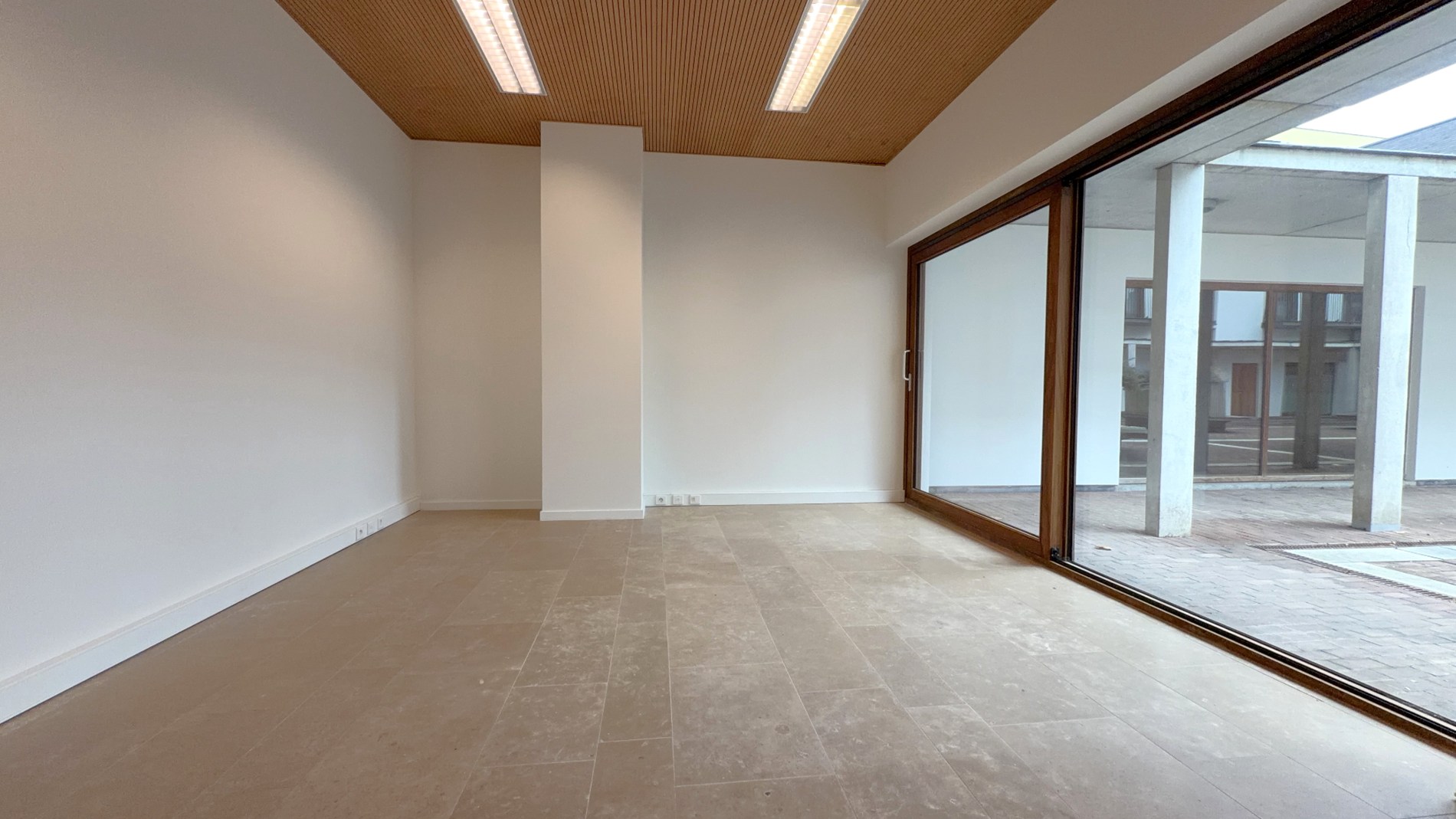 Kantoor te huur op unieke ligging langs Coupure in Gent