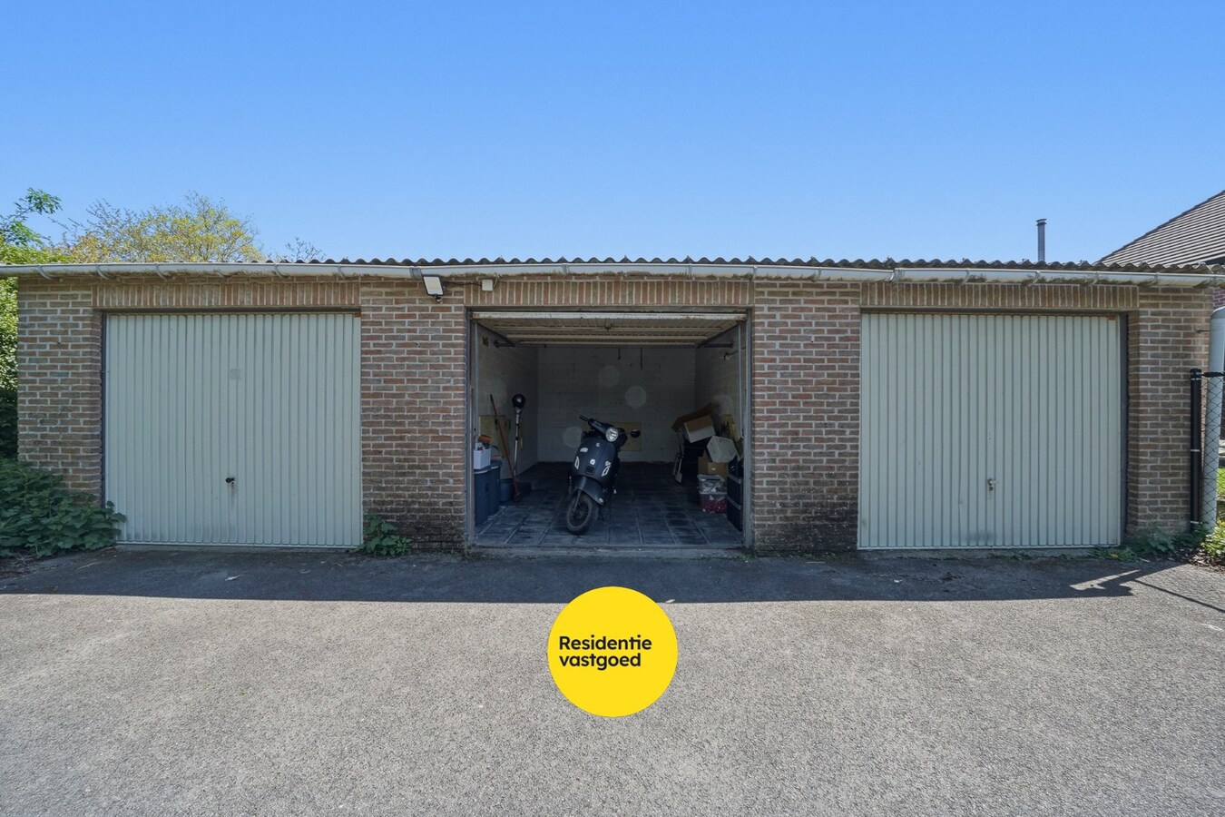 Te koop garage - Oudenburg