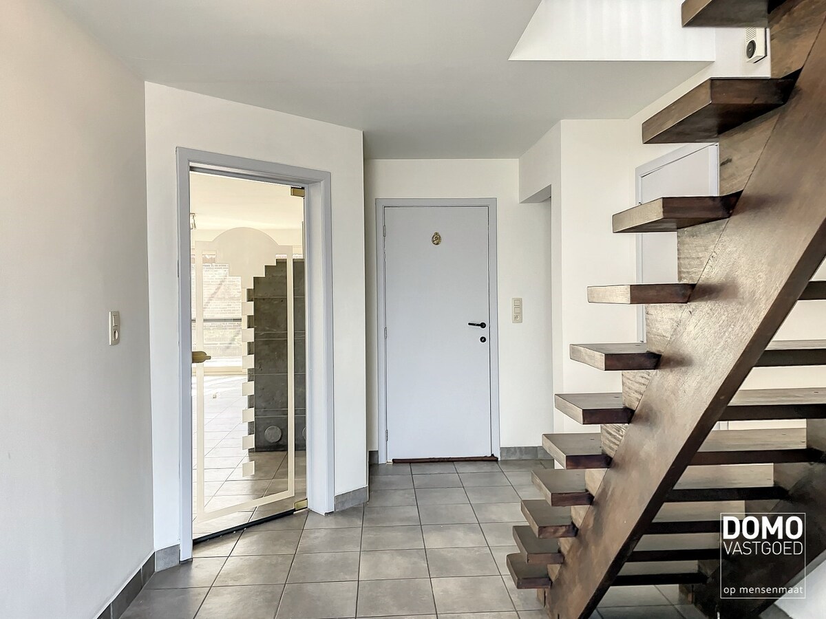 Luxe appartement met zwemvijver  in Herk-de-Stad, label A. 