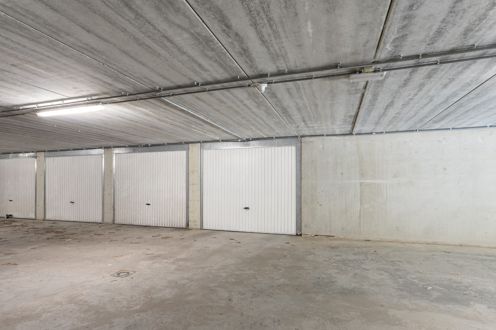 App. 3 slpk, terras en garagebox 