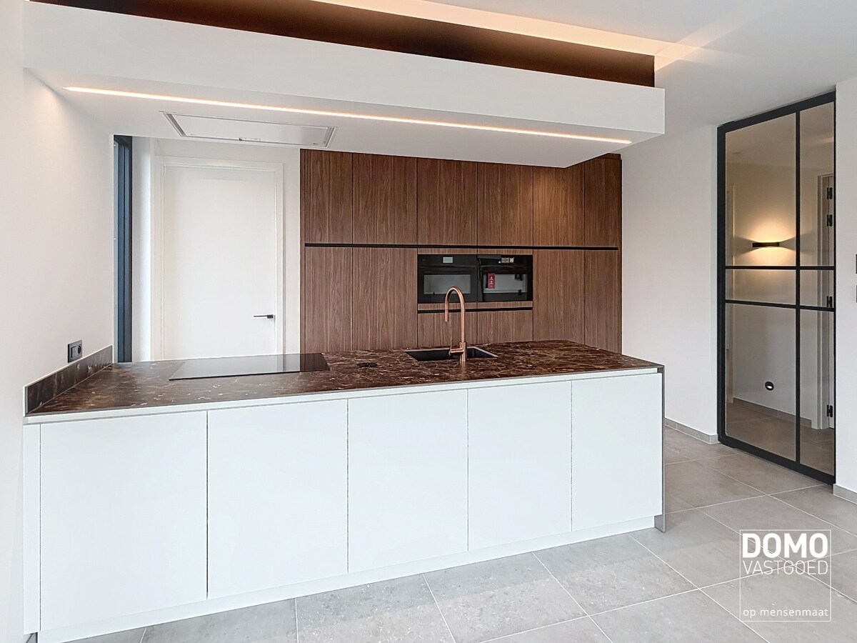 high-end volledig afgewerkte instapklare appartementen. 