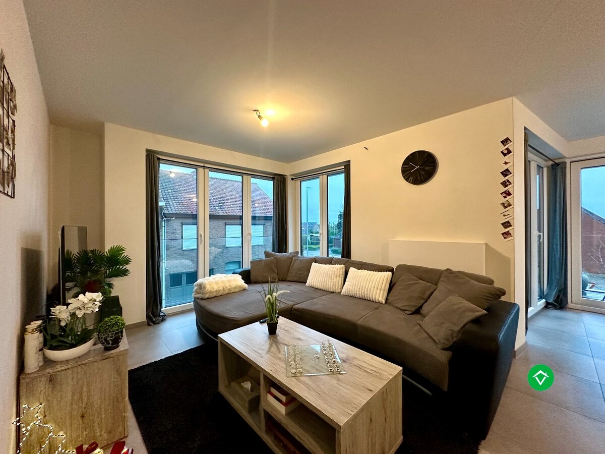 Recent nieuwbouwappartement met 2 slaapkamers te Koekelare 