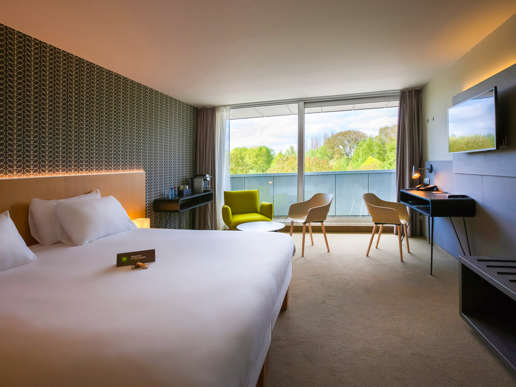Investeer in een ruime hotelkamer in het ibis Styles Kortrijk hotel! 