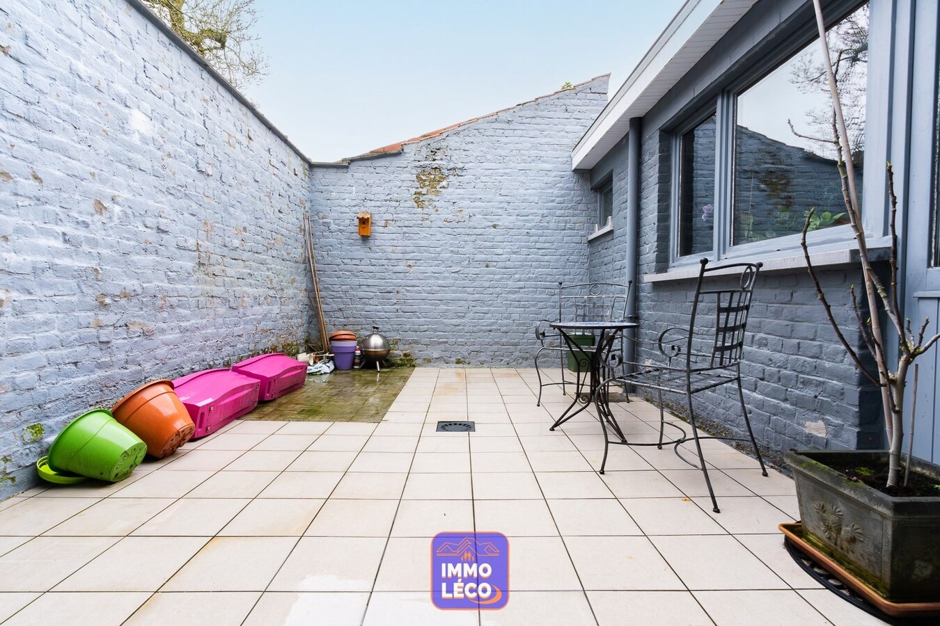 Maison idéalement située à Dottignies avec terrasse. 